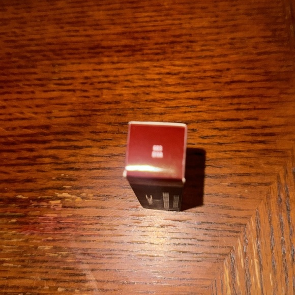 Brand new Mac Russian Red color lipstick - Picture 2 of 4